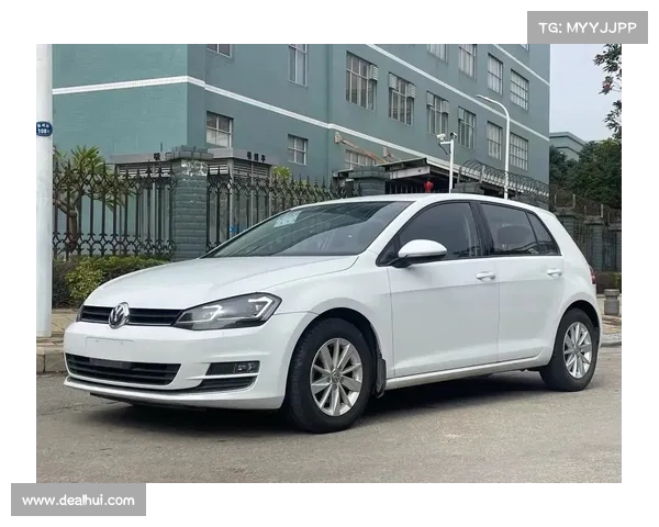 2015年高尔夫值多少钱